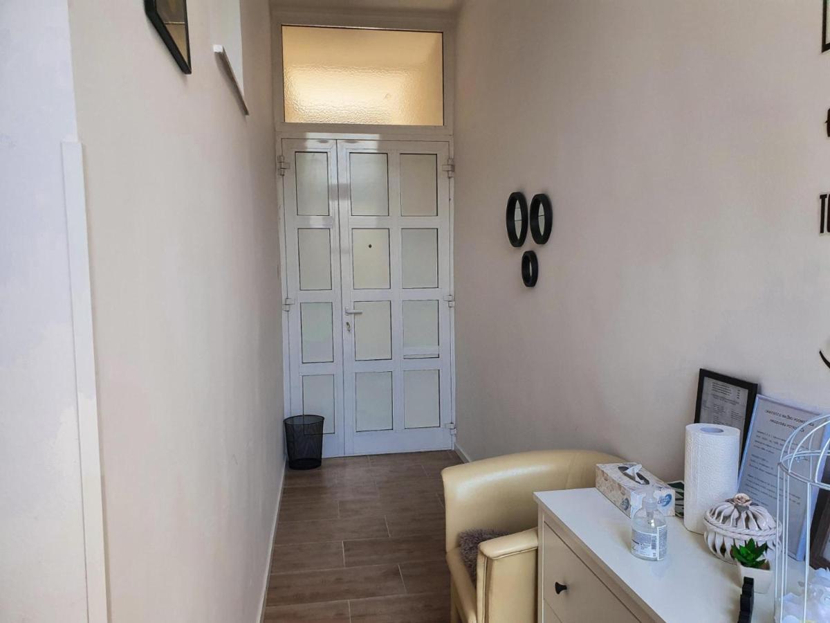 אוסילק Apartment Laura & Lucija מראה חיצוני תמונה